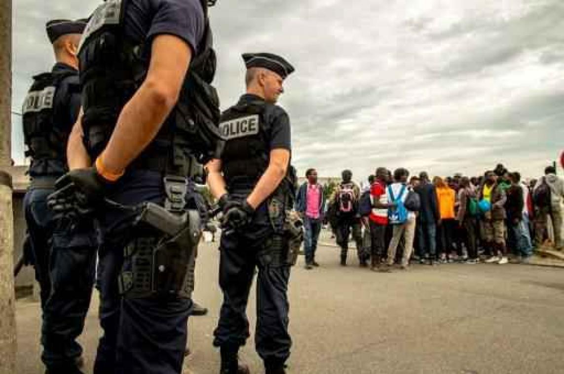 "Jungle" in Calais telt ruim 10.000 bewoners