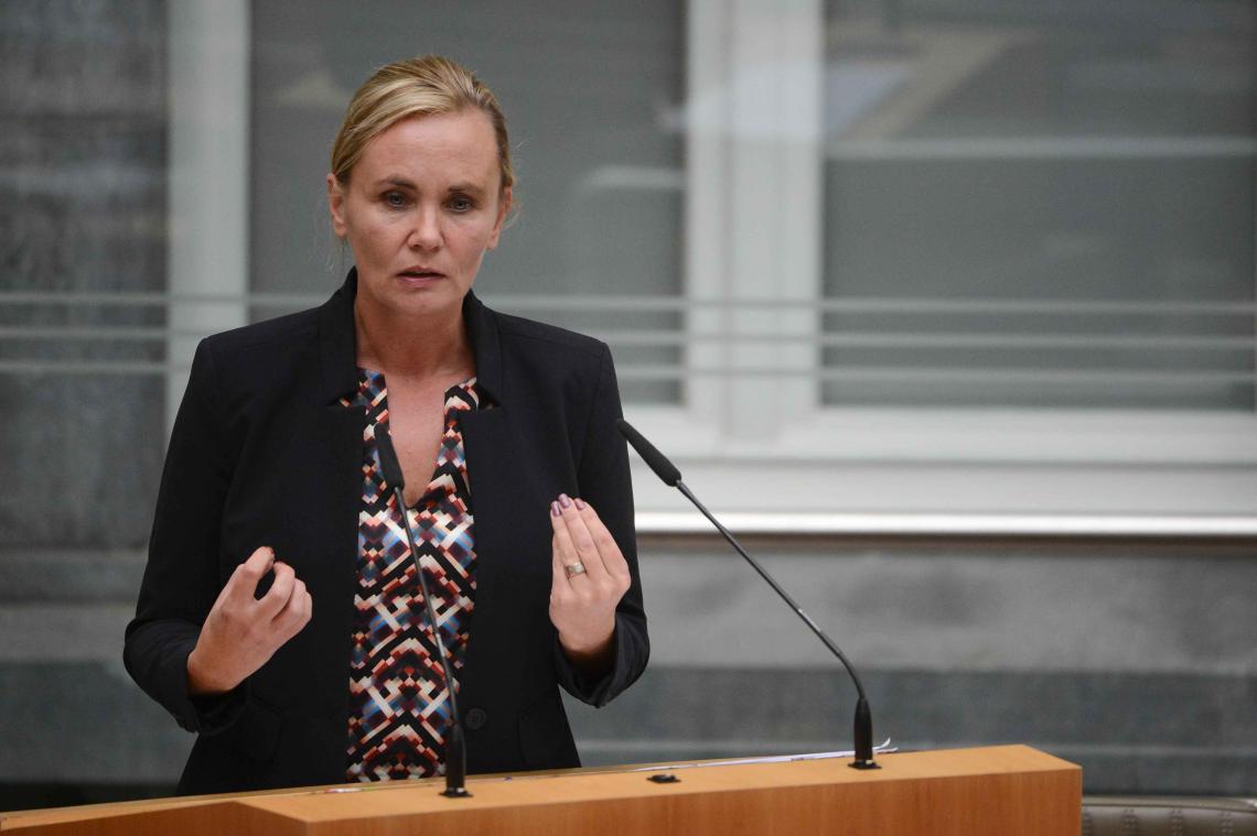 Homans stuurt deurwaarders naar stakersposten 