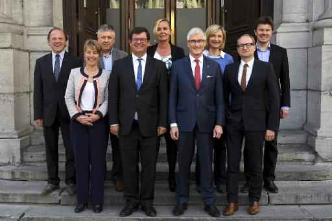 Vlaamse regering boekt weekendje begroting