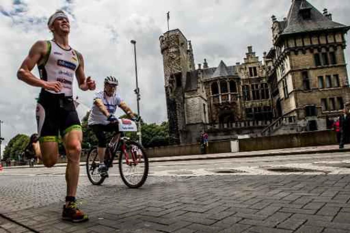 Knappe zege voor Pieter Heemeryck in Ironman 70.3 Lanzarote, Kenneth Vandendriessche 2e