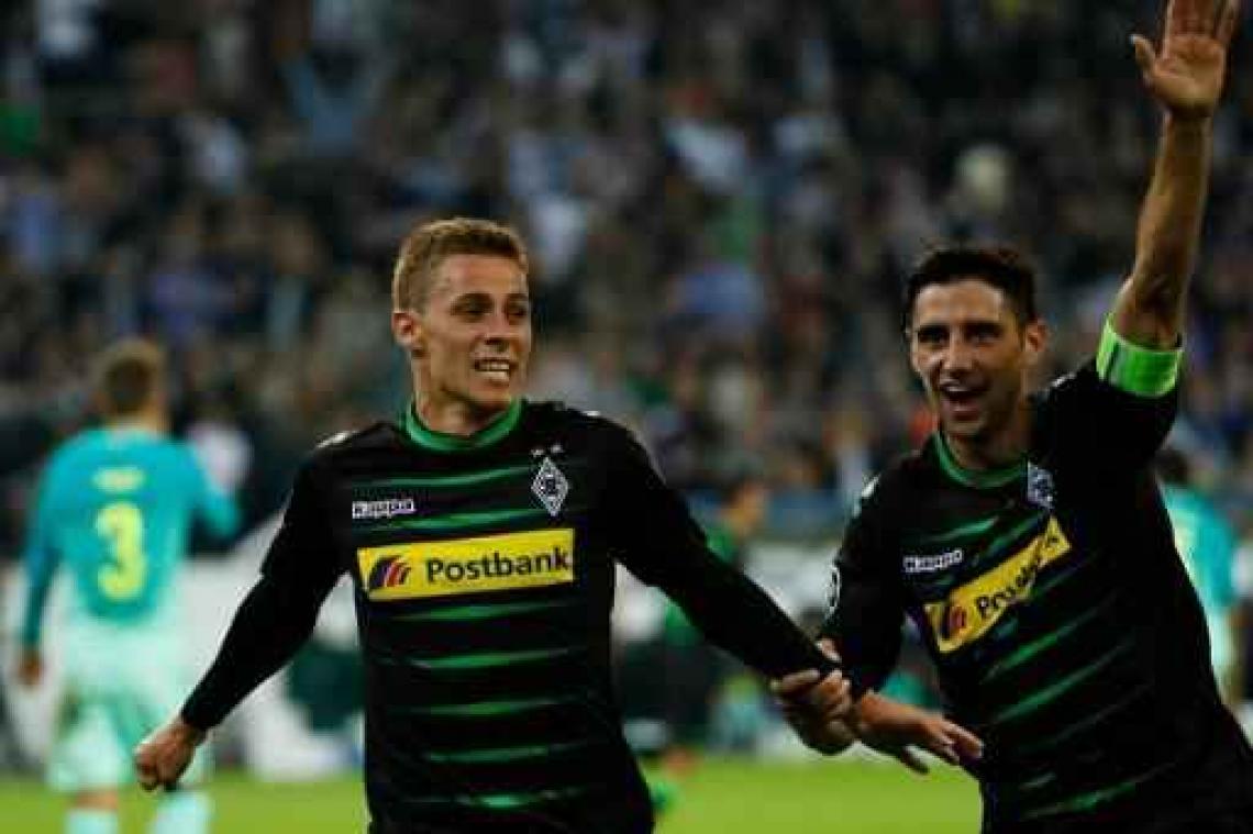 Belgen in het buitenland - Carrasco schiet Atlético voorbij Bayern, Thorgan Hazard scoort tegen Barcelona