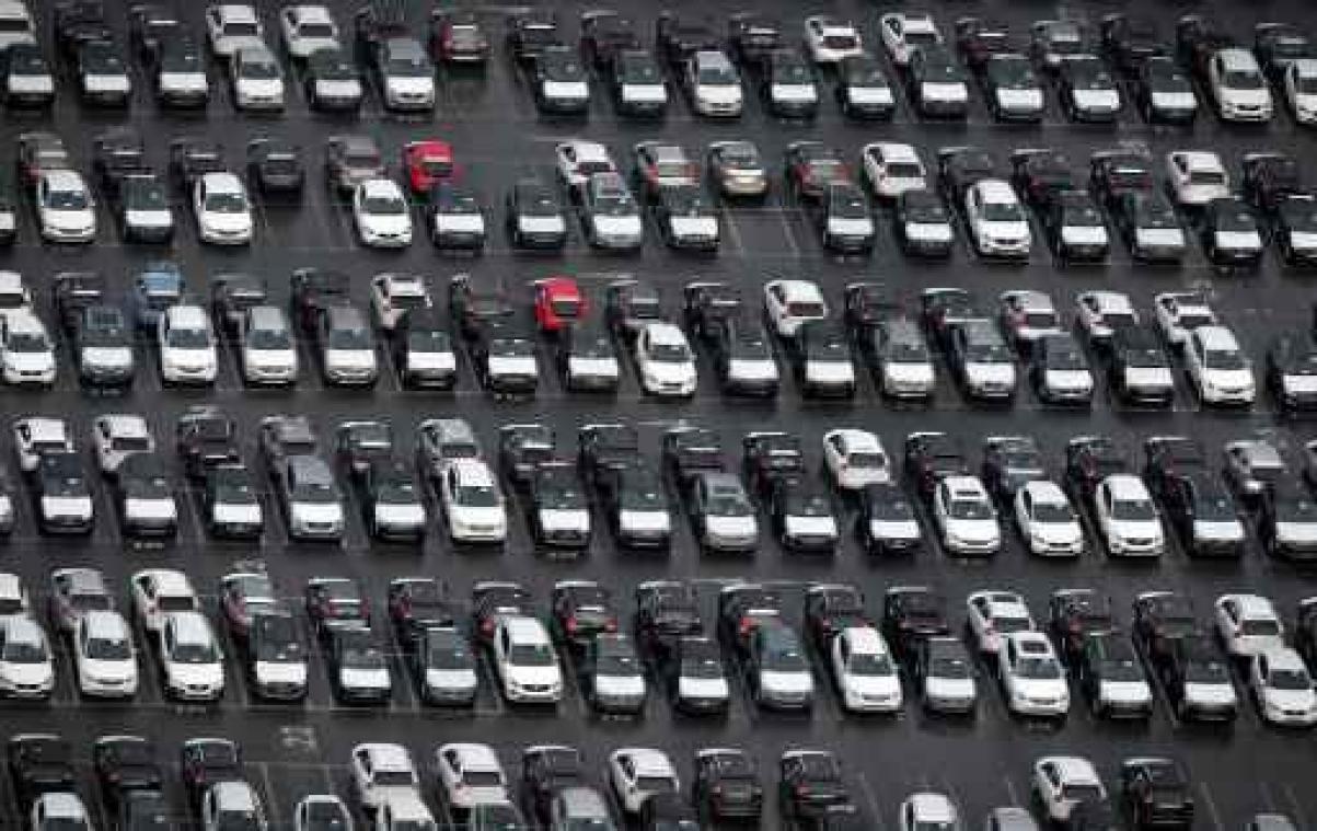 Nieuwe tijden voor autobouwers op Autosalon Parijs