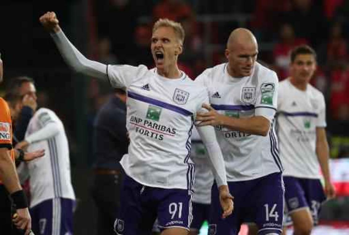 Jupiler Pro League - Anderlecht trekt aan het langste eind tegen Standard in teleurstellende topper