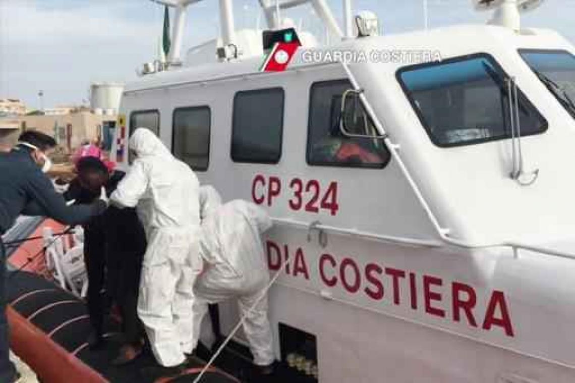 Opnieuw 28 migranten omgekomen in Middellandse Zee