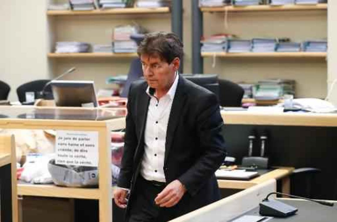 Openbaar aanklager wil nieuwe stukken aanbrengen in zaak Bernard Wesphael