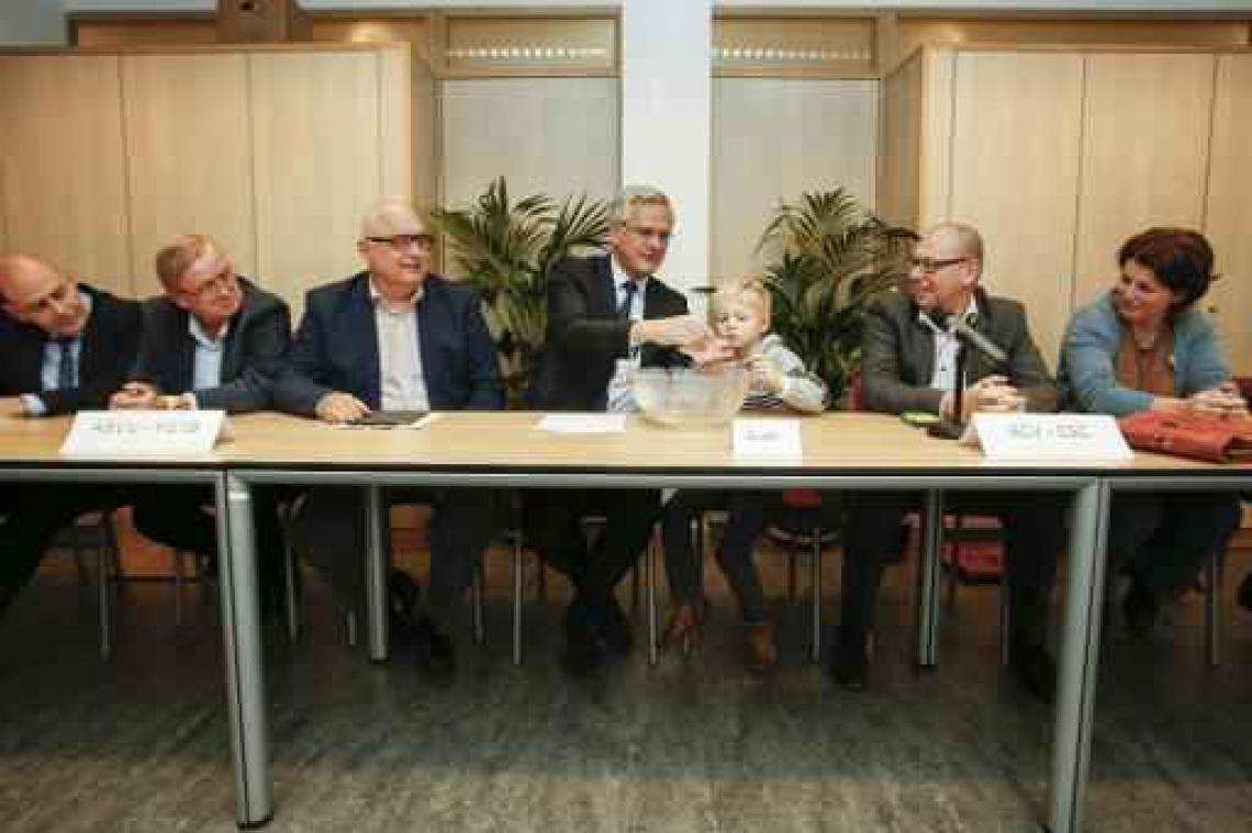 Vakbonden vrezen loonmatiging en meer flexibiliteit