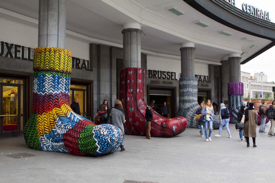 Veritas voorziet Brussel-Centraal van twee paar sokken