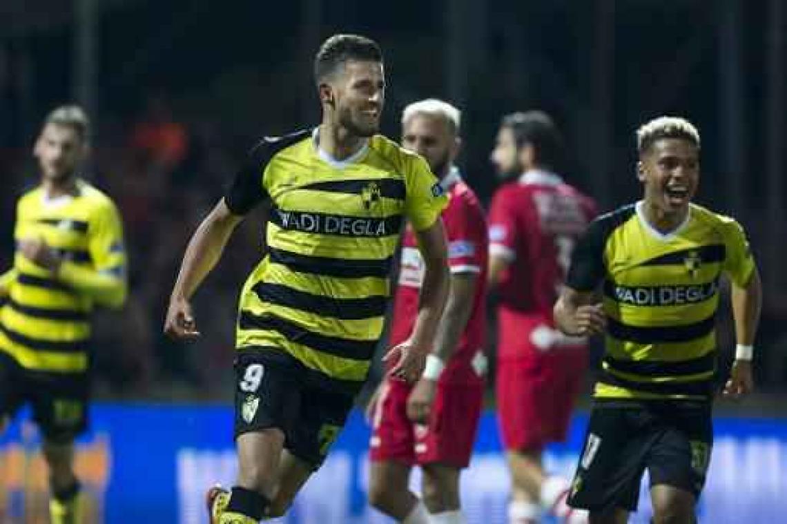 Proximus League - Lierse wint topper tegen Antwerp en klimt naar de leiding
