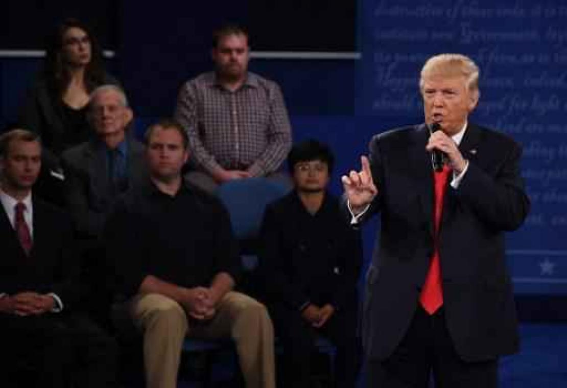 Race Witte Huis - Trump wil als president speciaal onderzoek naar e-mails Clinton