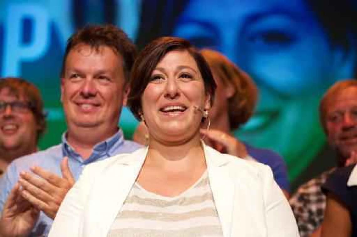 Groen groeit bijna vijf procent sinds verkiezingen, coalitie verliest 8 procent