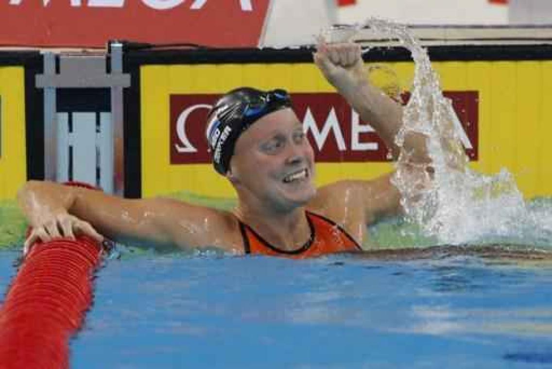 Inge Dekker stopt met zwemmen