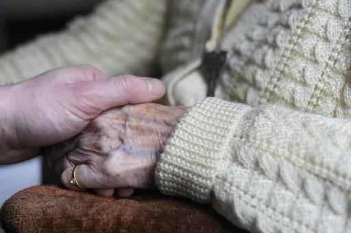 Jaarlijks 100.000 bejaarden slachtoffer van financieel misbruik