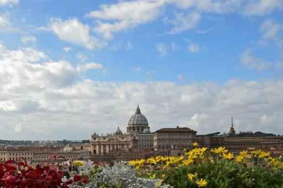 Vaticaan onderzoekt dood van Argentijnse priester