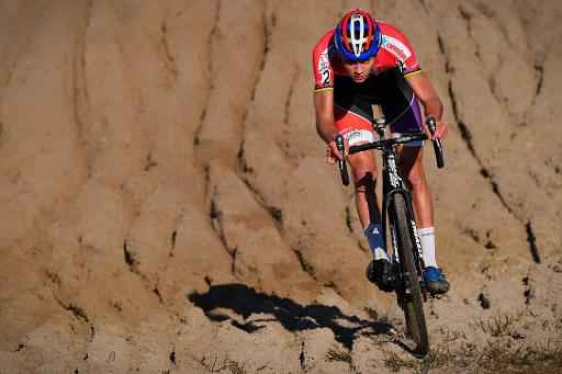 Superprestige Zonhoven - Mathieu van der Poel boekt derde zege van het seizoen
