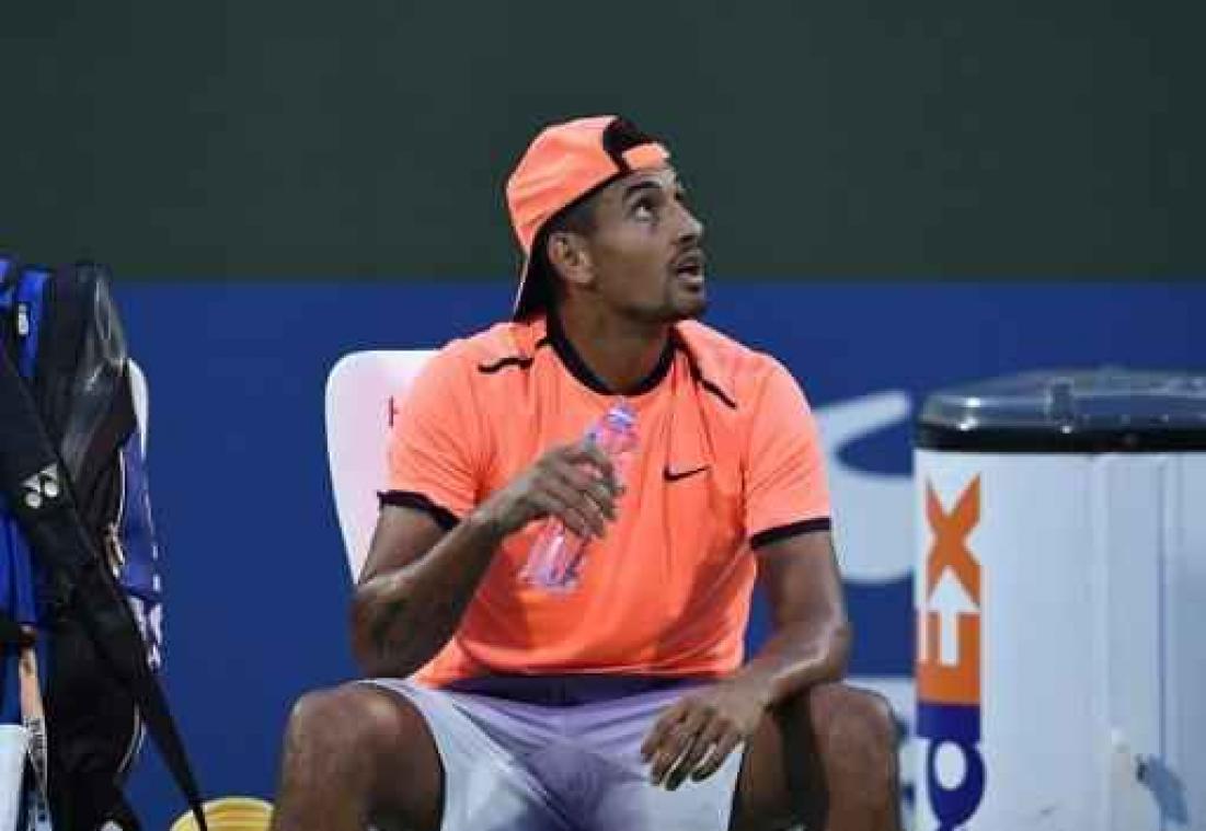 Nick Kyrgios krijgt schorsing en boete voor onsportief gedrag