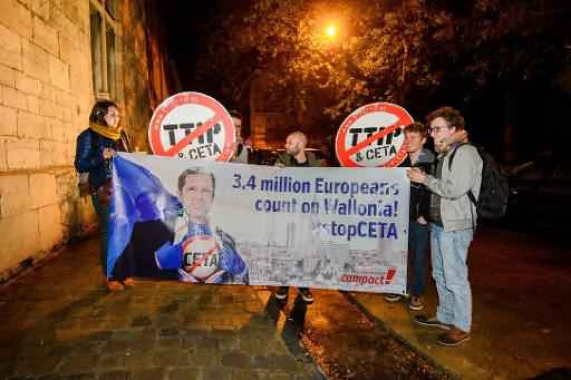 'Burgertop' aan Europees Parlement zet bezorgdheden over CETA in de kijker