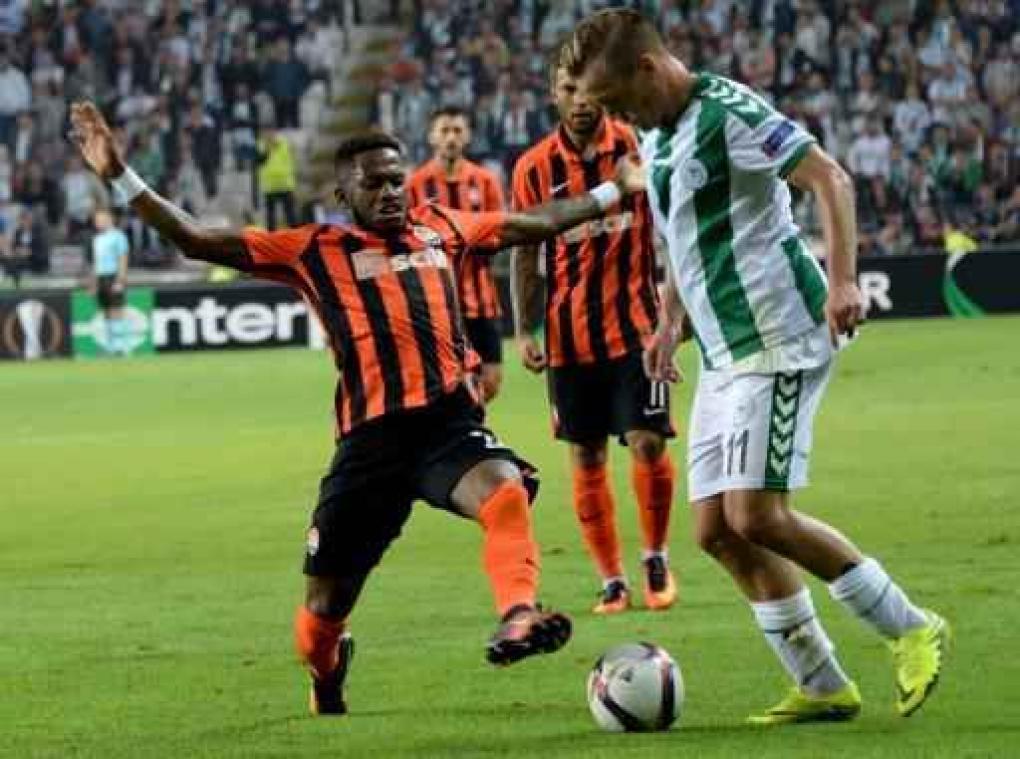 Belgen in het buitenland - Doelpunt van Deni Milosevic (ex-Standard en -Waasland-Beveren) levert Konyaspor punt op