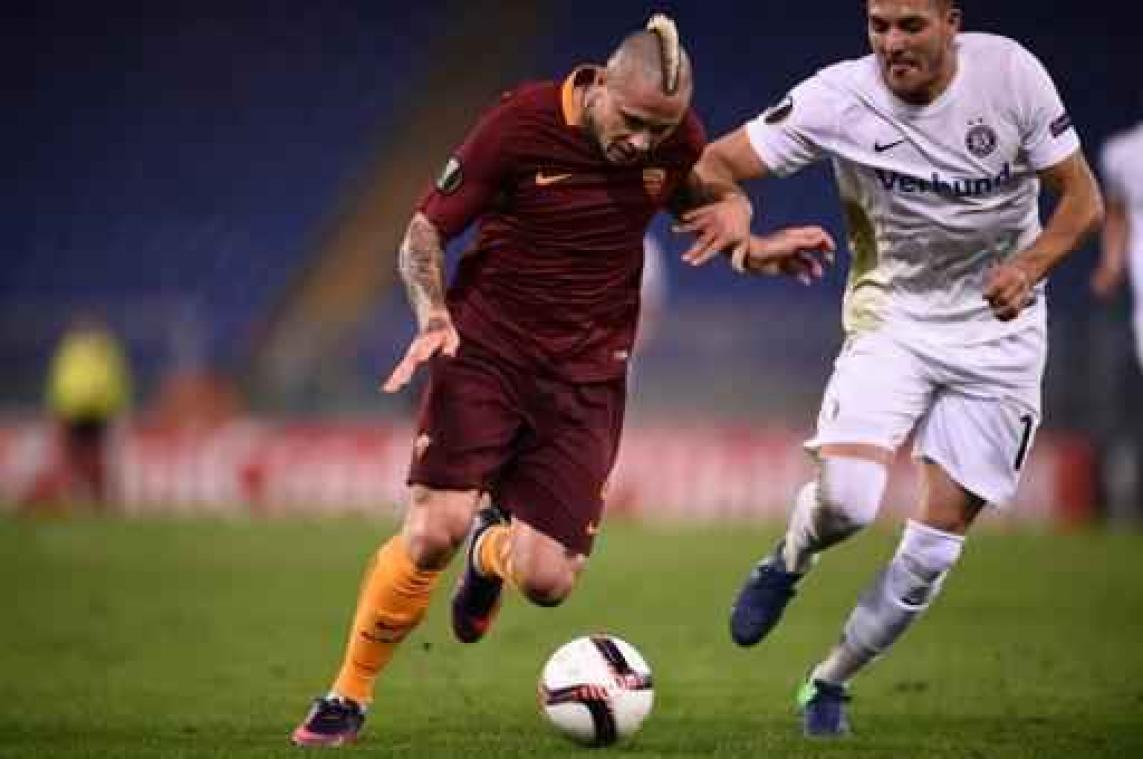 Belgen in het buitenland - Radja Nainggolan geeft met Roma zege uit handen tegen Austria Wien