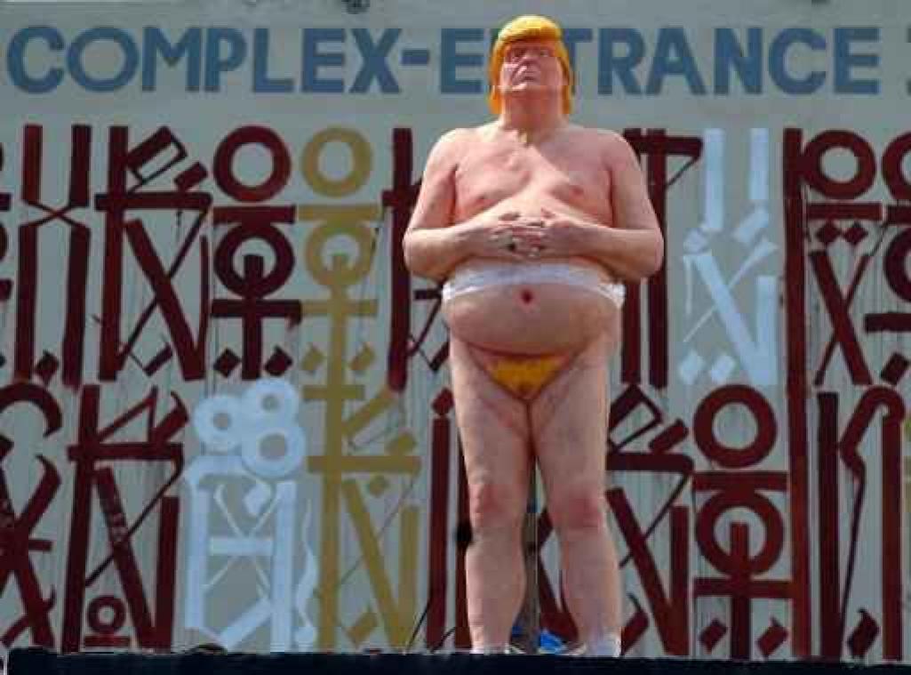 Naakte Donald Trump onder de hamer voor 20.000 euro
