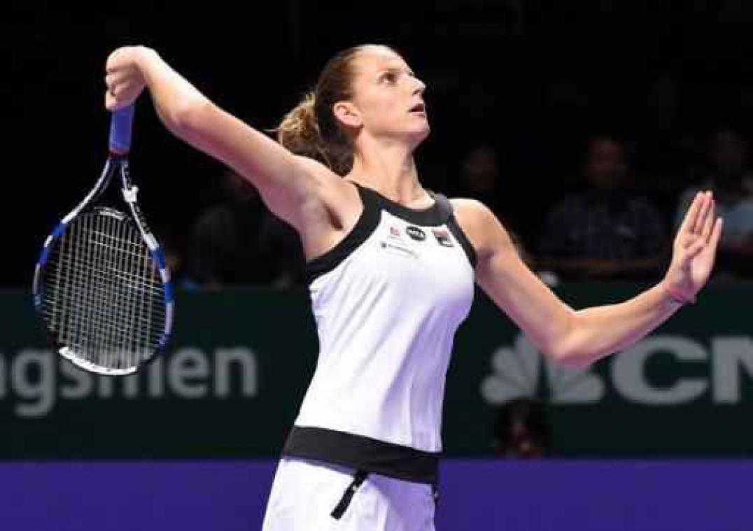 Karolina Pliskova verslaat Garbine Muguruza na spectaculaire comeback in derde set