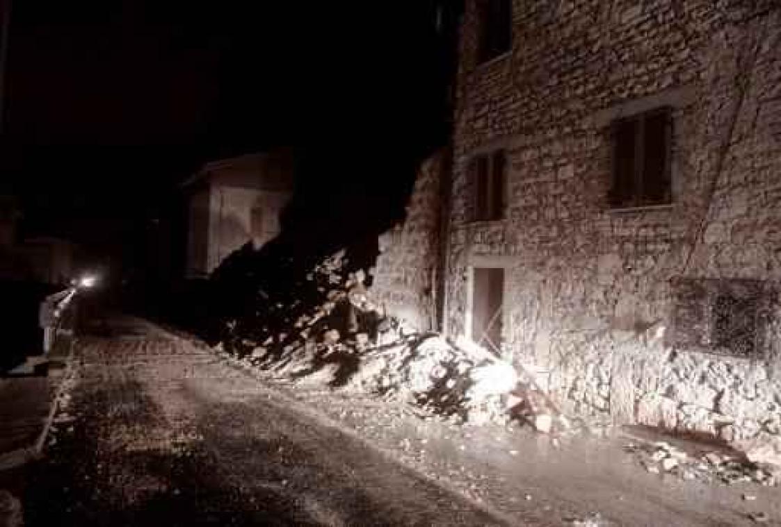 Tientallen mensen in het ziekenhuis na aardbeving in Italië