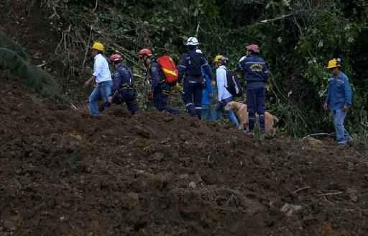 Zes doden bij aardverschuiving op Colombiaanse snelweg