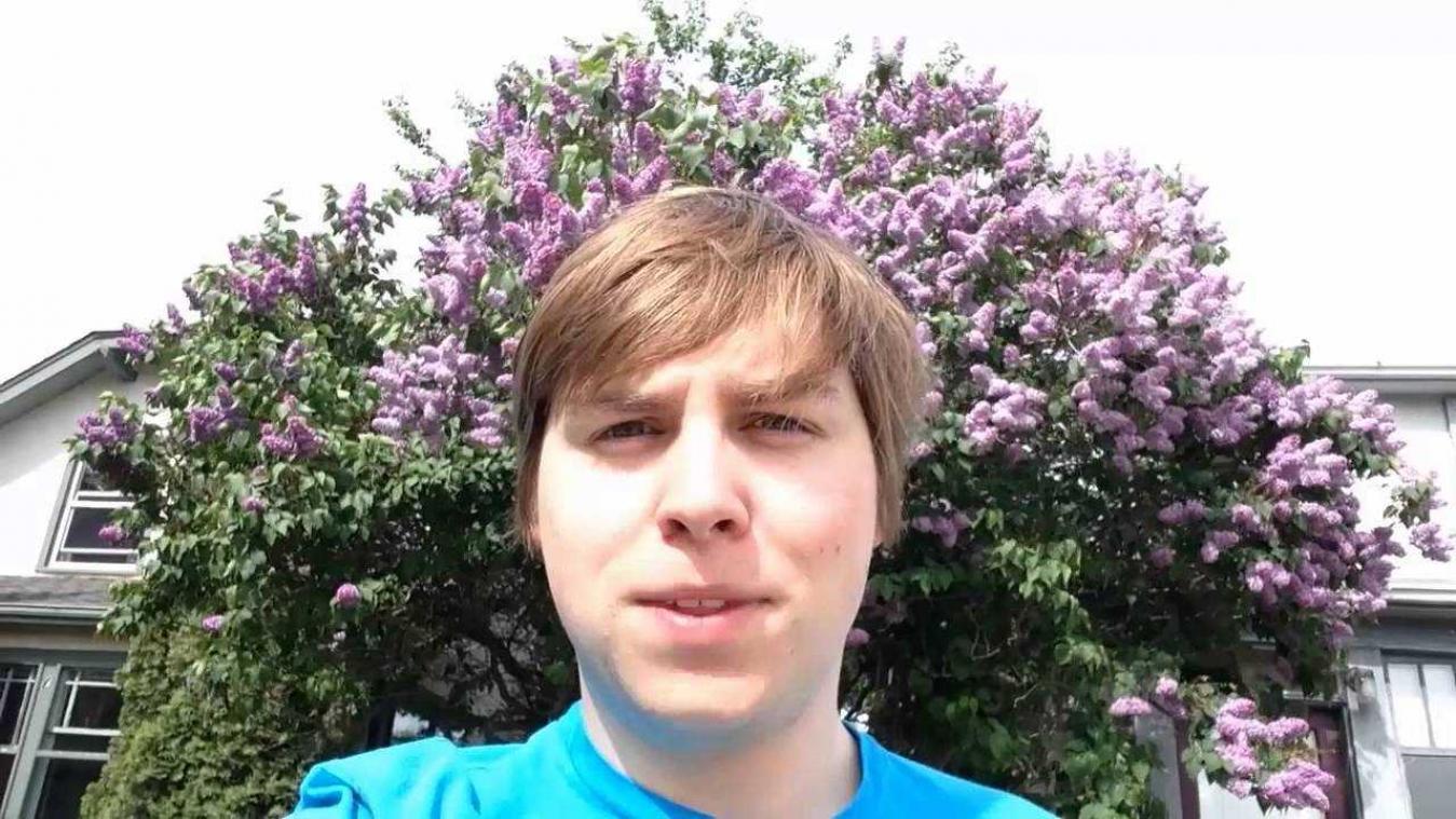 Man filmt elke dag 1 woord en creëert een krachtige time-lapse video