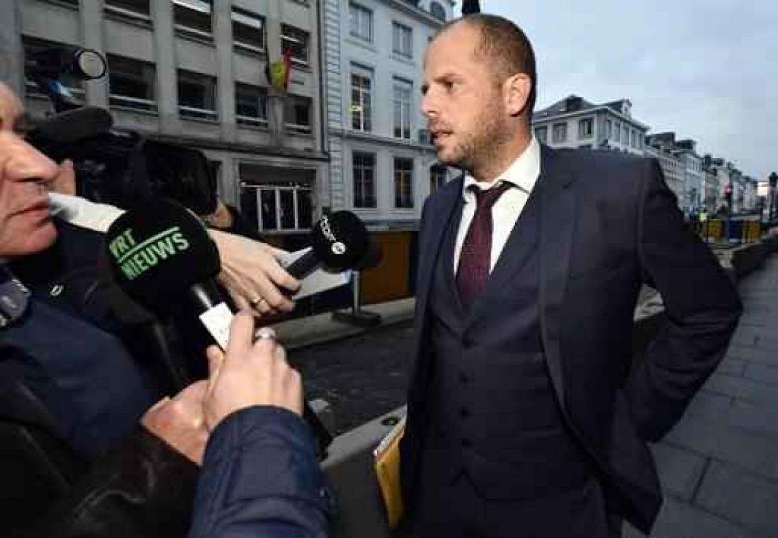 Regering legt schijnerkenning van kinderen aan banden