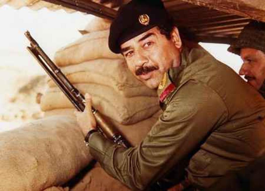 Man moet bewijzen dat hij niet Sadam Hussein is om iPhone in te wisselen