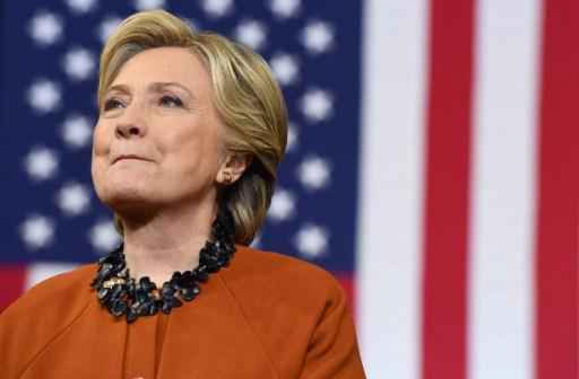 Race Witte Huis - FBI mag nieuwe e-mails Clinton onderzoeken