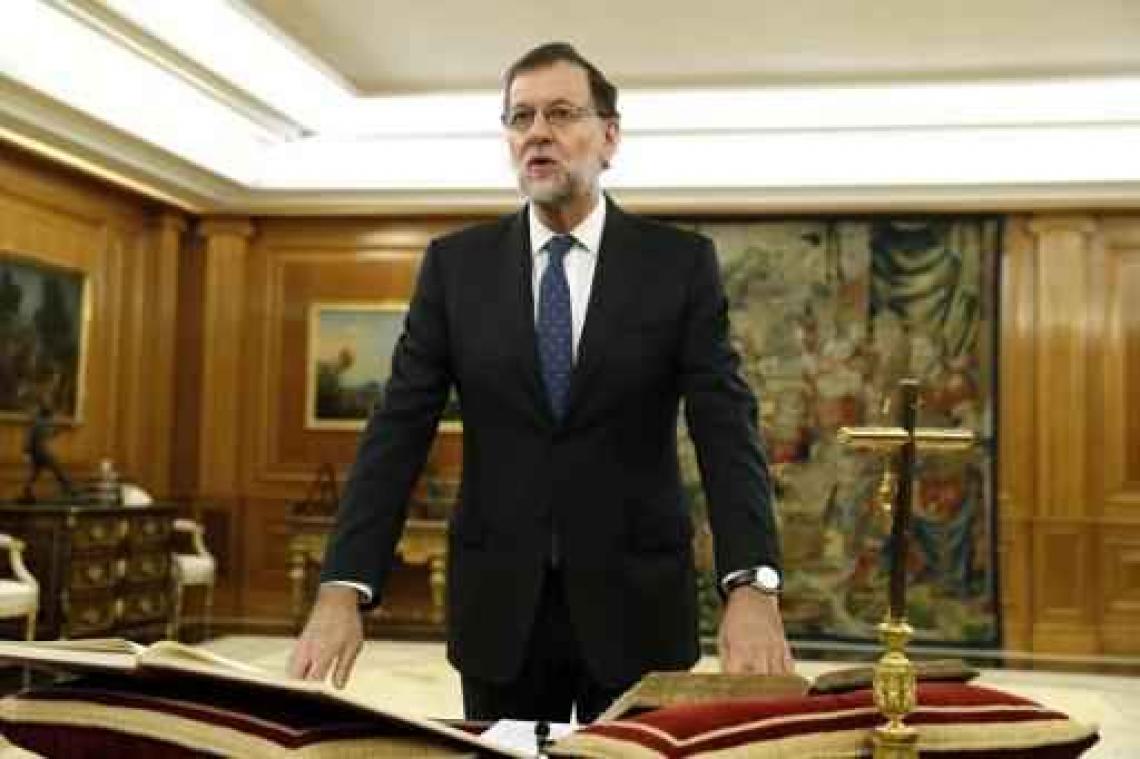 Rajoy legt eed af als premier van Spanje