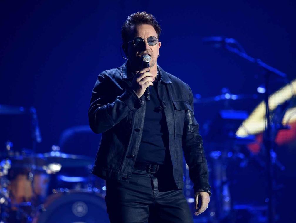 Glamour neemt Bono op in 'Women of the Year'-lijst