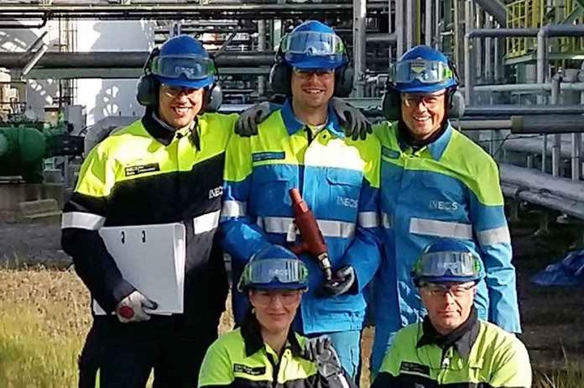 Waarom de chemie ook techniekers zoekt