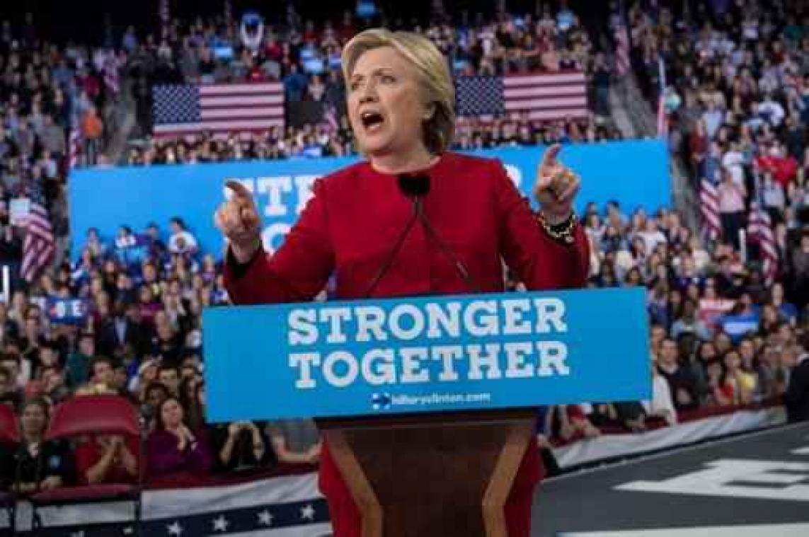 Clinton heeft drie procentpunt voorsprong op Trump