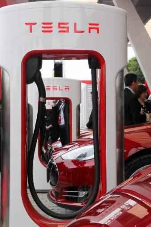 Supercharger-stations niet langer gratis voor nieuwe Tesla-klanten