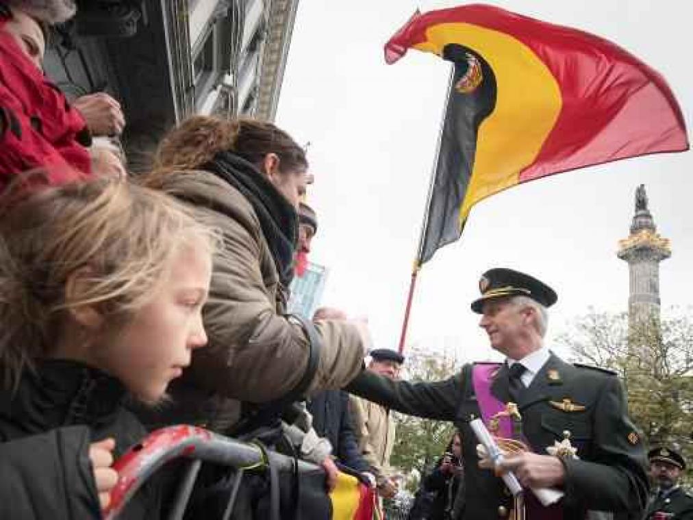 Koning Filip brengt hulde aan slachtoffers van twee Wereldoorlogen in Brussel