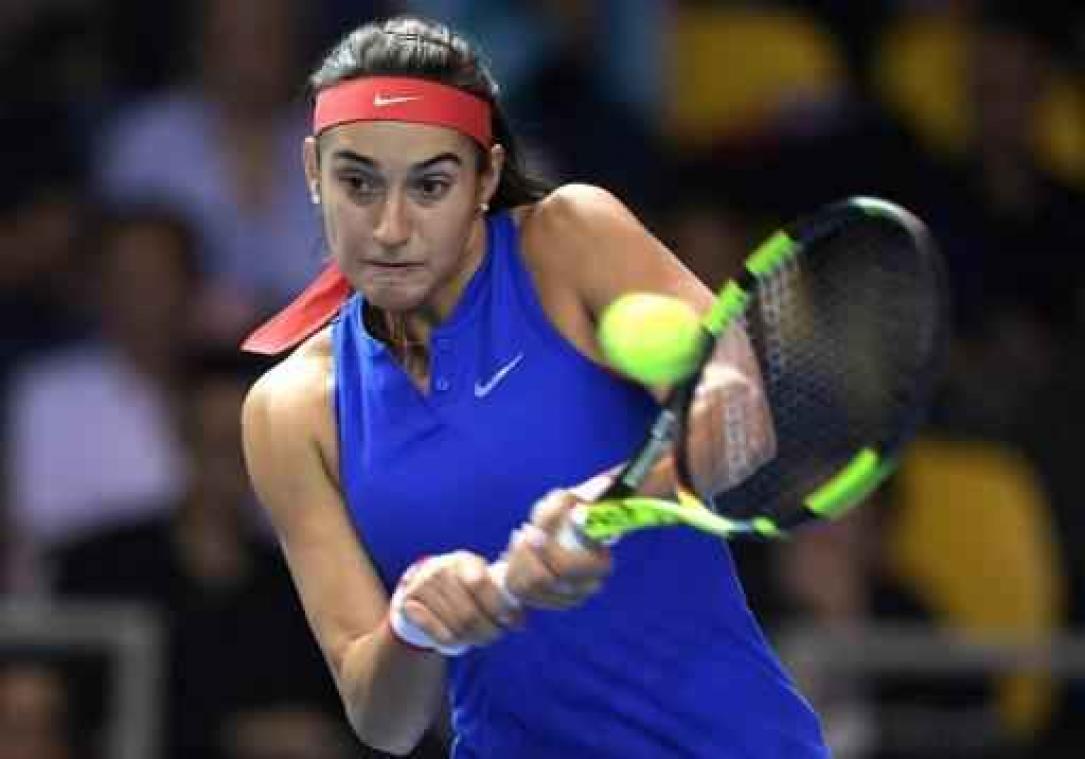 Fed Cup - Garcia verrast Kvitova en hangt bordjes in evenwicht in finale
