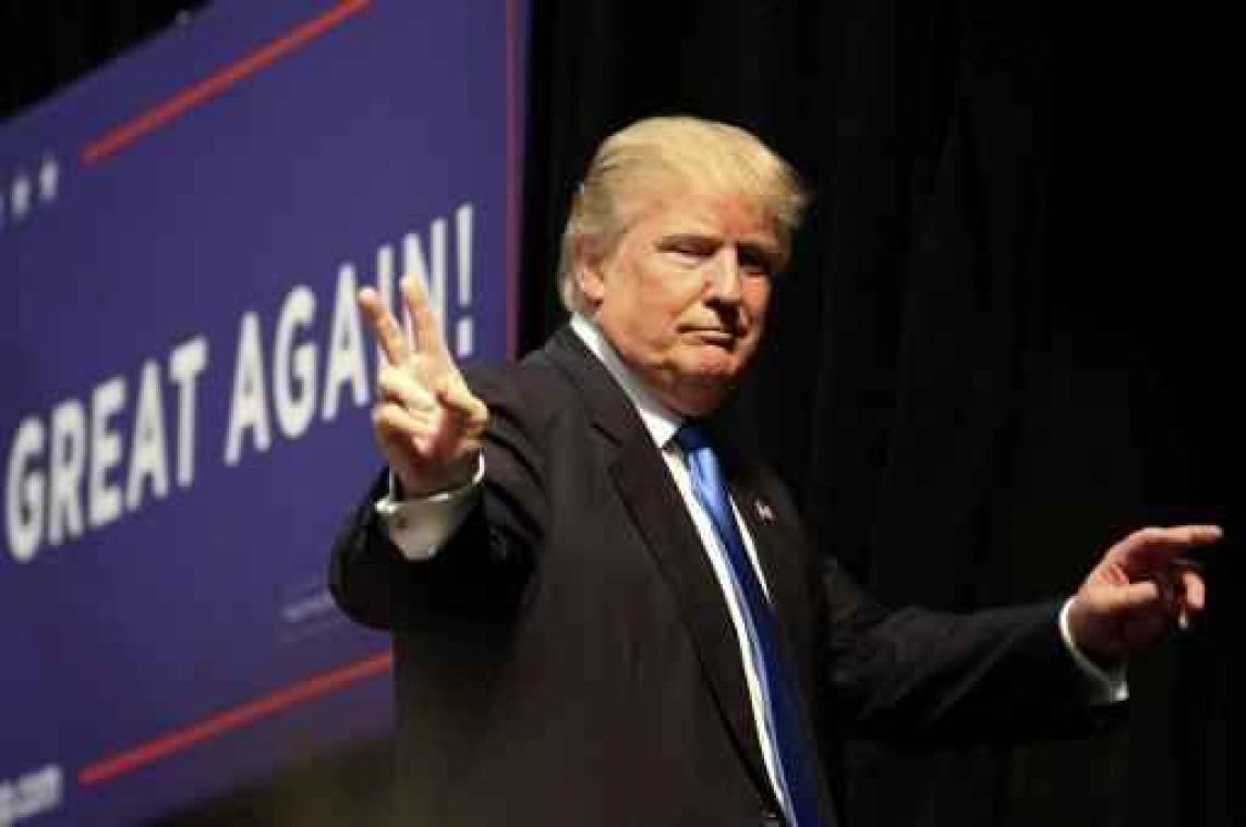Trump verslaat Clinton - Trump niet tegen homohuwelijk, maar wel tegen abortus en verstrenging wapenwet
