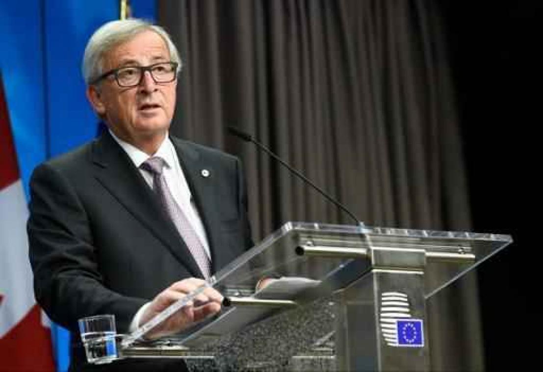 Ongeveer 600 mensen luisteren naar debat met Jean-Claude Juncker in Sankt Vith