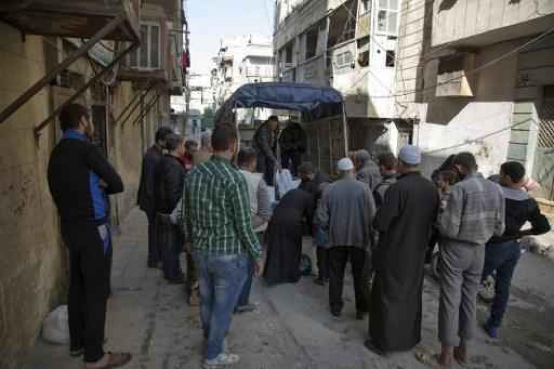 Veertigtal luchtaanvallen op rebellenwijken in Aleppo