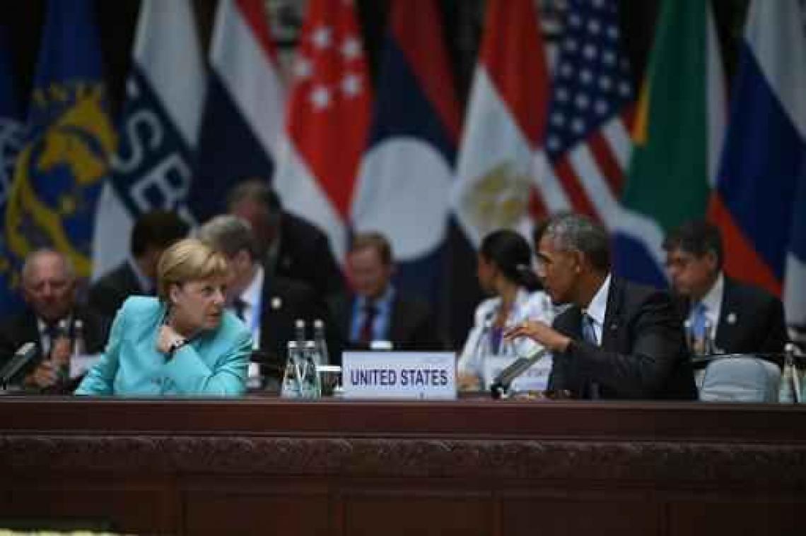 Obama en Merkel praatten drie uur lang achter gesloten deuren