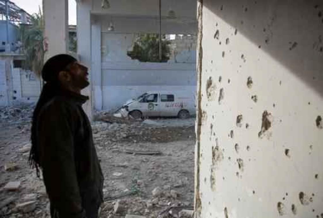 Laatste grote ziekenhuis in oosten van Aleppo vernietigd