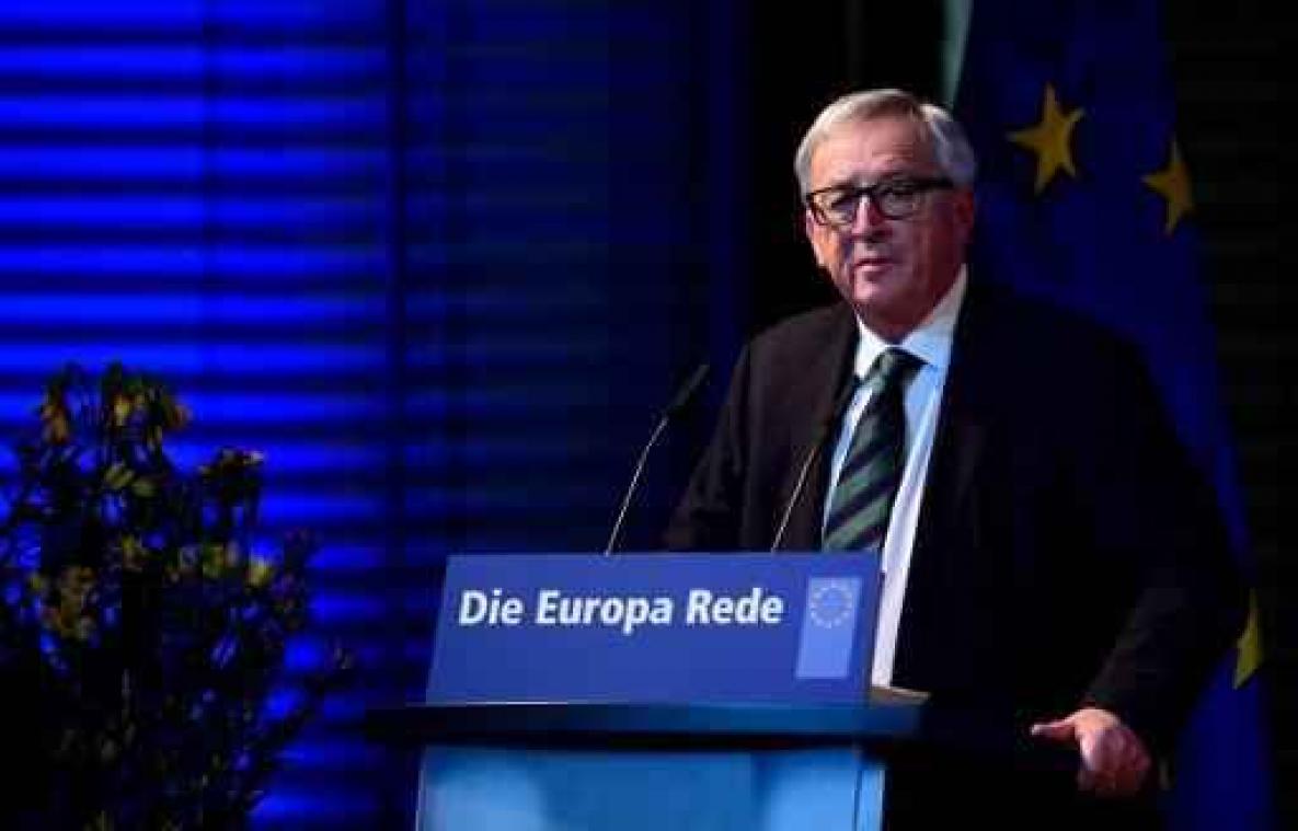Commissievoorzitter Juncker verheugd met kandidatuur van Merkel