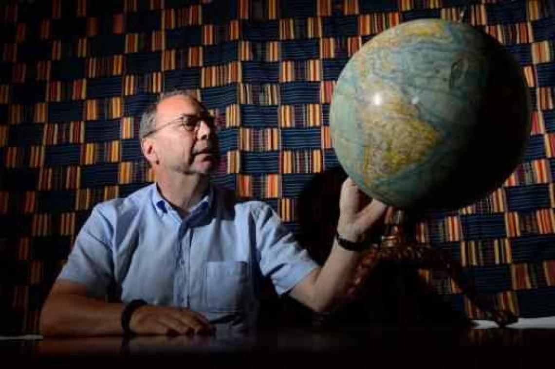 Peter Piot krijgt Leerstoel Amnesty International aan UGent