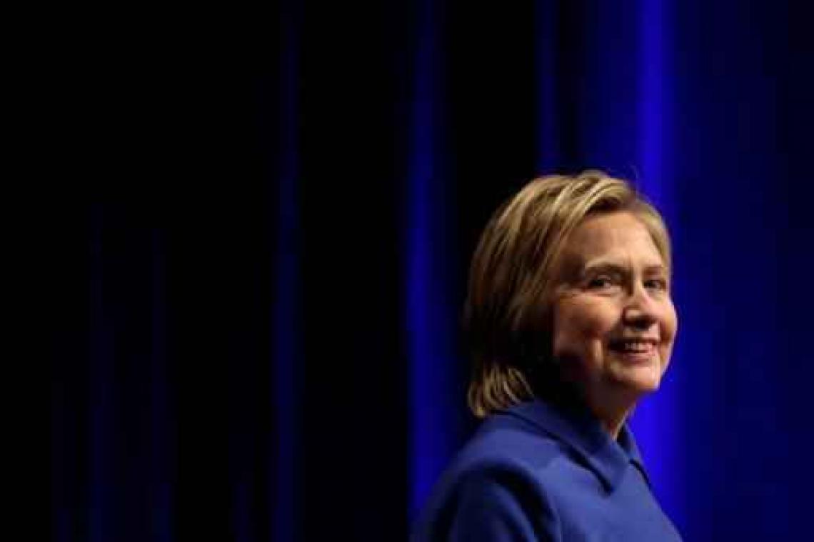 Trump president-elect - IT-experts sporen Clinton aan om stemmen in drie staten te laten hertellen