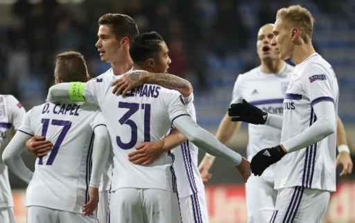 Anderlecht pakt in extremis zege tegen Qabala