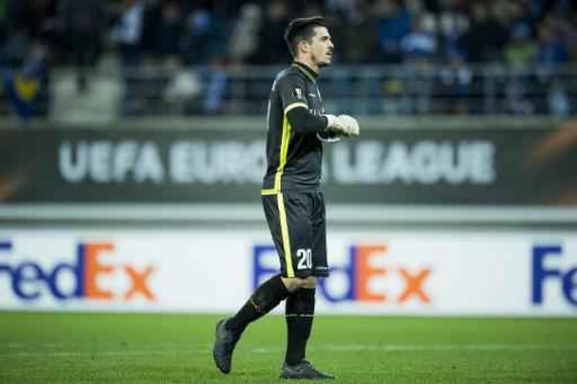 Europa League - Gentse doelman Thoelen excuseert zich bij de fans