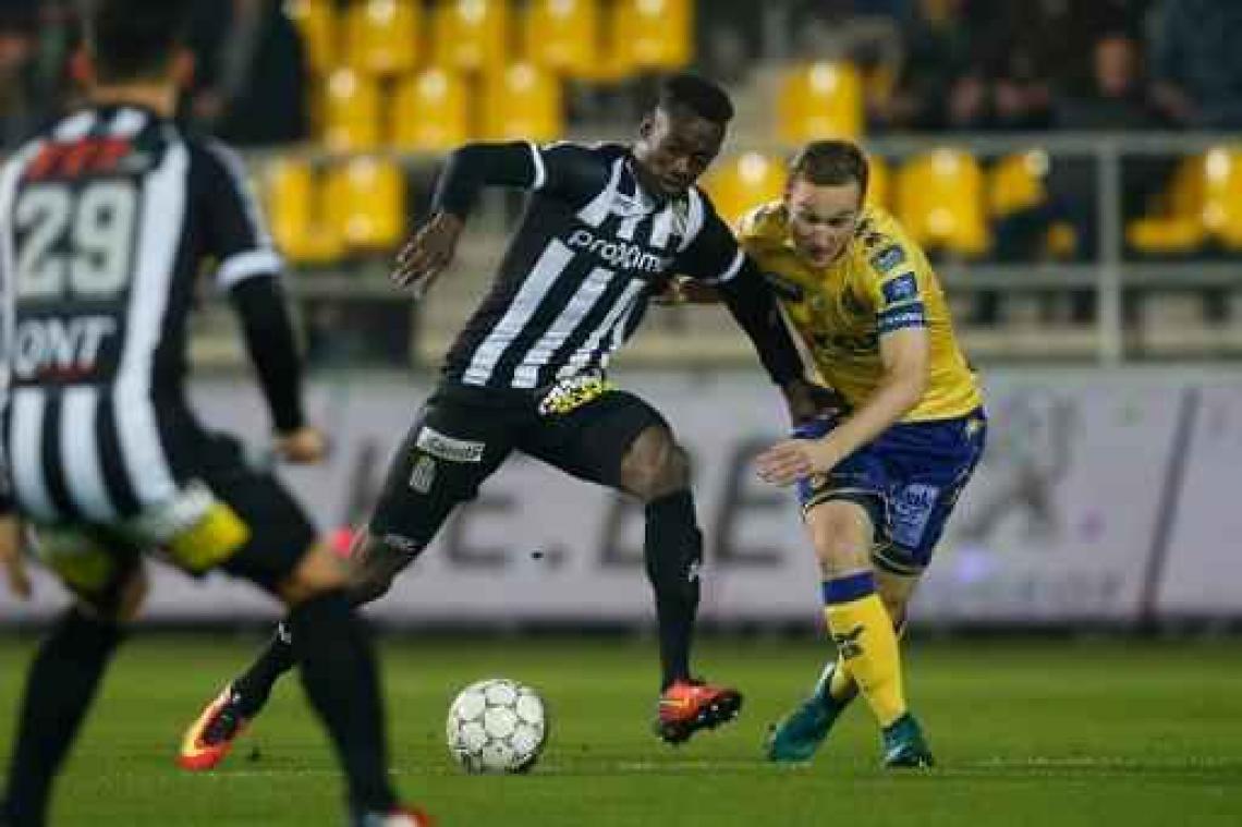 Jupiler Pro League - Baby bezorgt Charleroi zege tegen Waasland-Beveren in kansarme partij