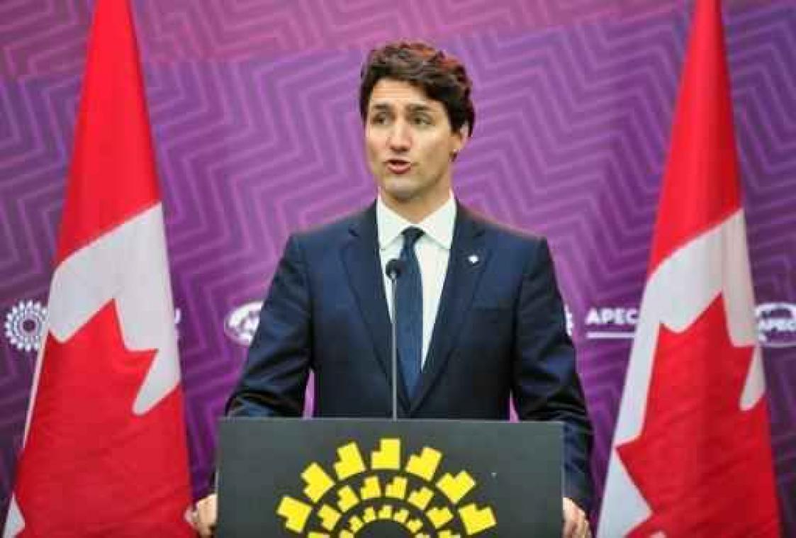 Fidel Castro overleden - Canadese premier door het slijk gehaald op sociale media na warm eerbetoon aan Castro