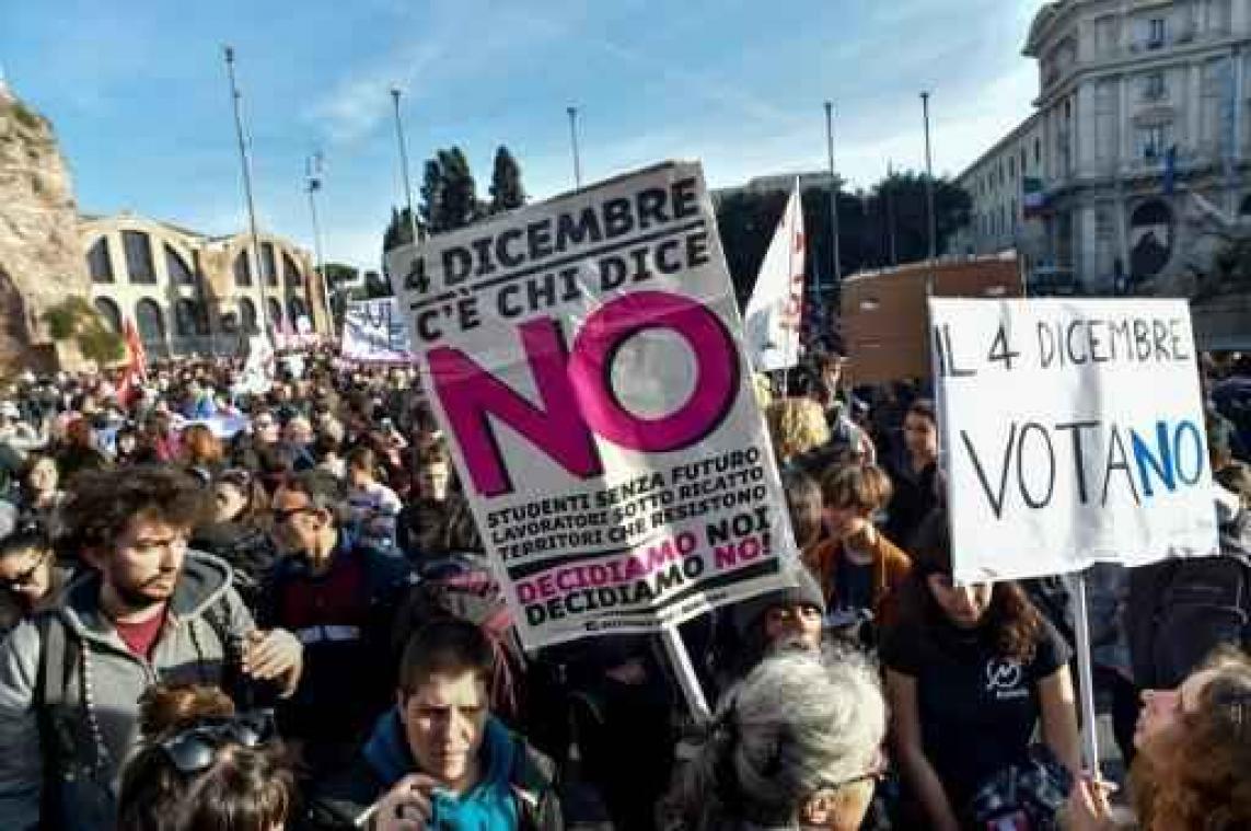 Referendum Italië - Duizenden neen-stemmers komen op straat
